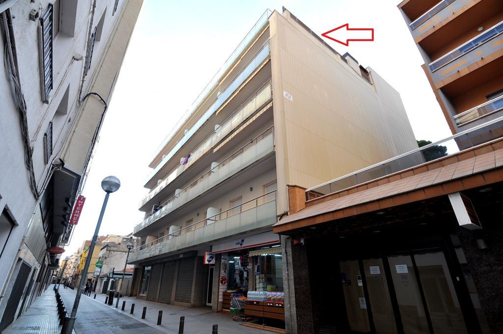 Apartament Duplex Llaverias Lloret de Mar Ngoại thất bức ảnh